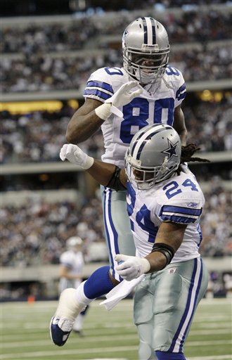 Dallas Cowboys tight end Martellus Bennett at Cowboys training