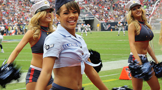 SLIDESHOW: Texans cheerleaders give salute to military