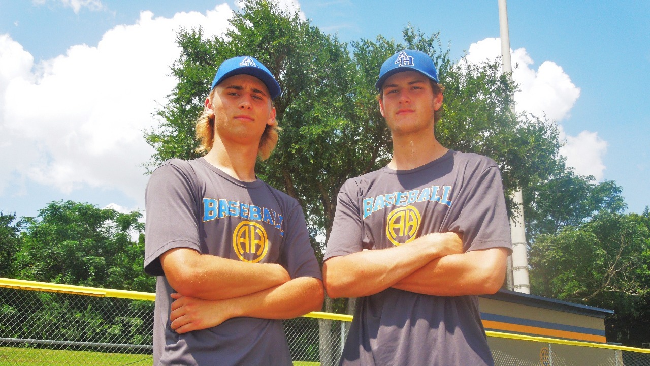 After being drafted by Astros, Whitley pitches Alamo Heights to title game