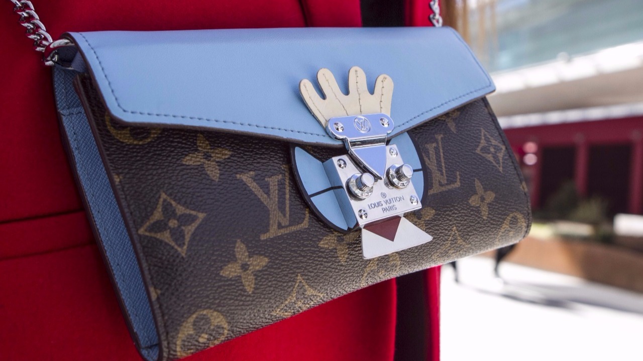 A Woman Was Accused Of Fraud After Purchasing Louis Vuitton –