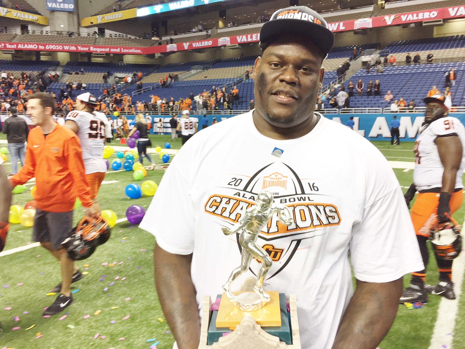 Trophy - Valero Alamo Bowl