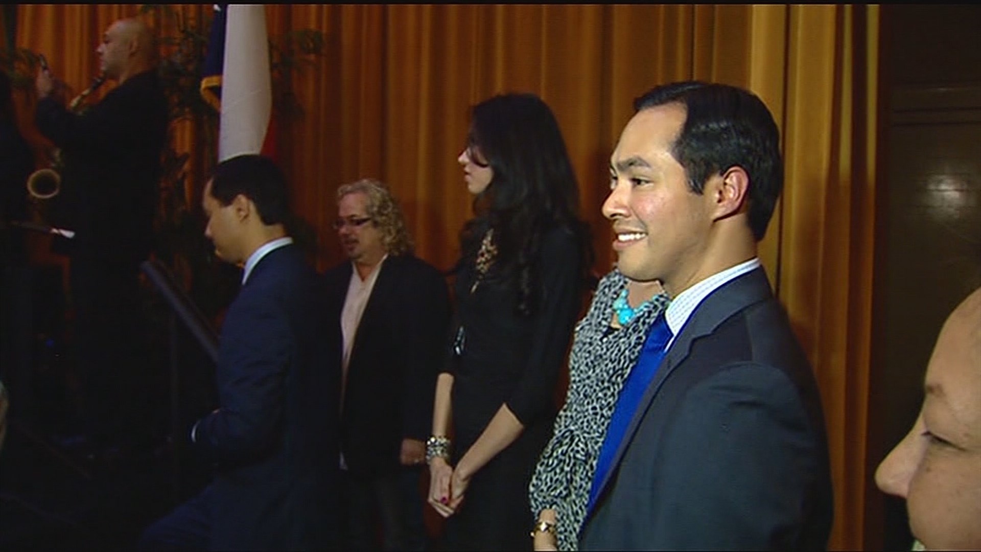 S.A. Congressman Joaquin Castro still considering senate run | khou.com