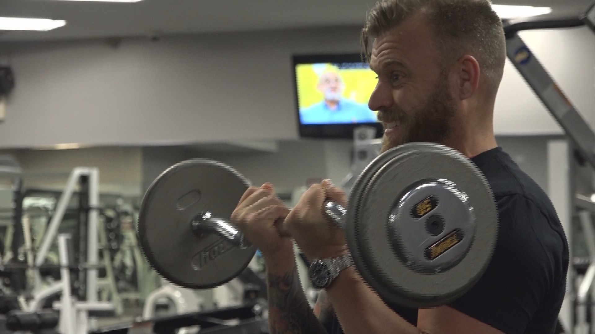 From PTSD to Freedom: Veteran transforms life through bodybuilding - KENS 5 TV