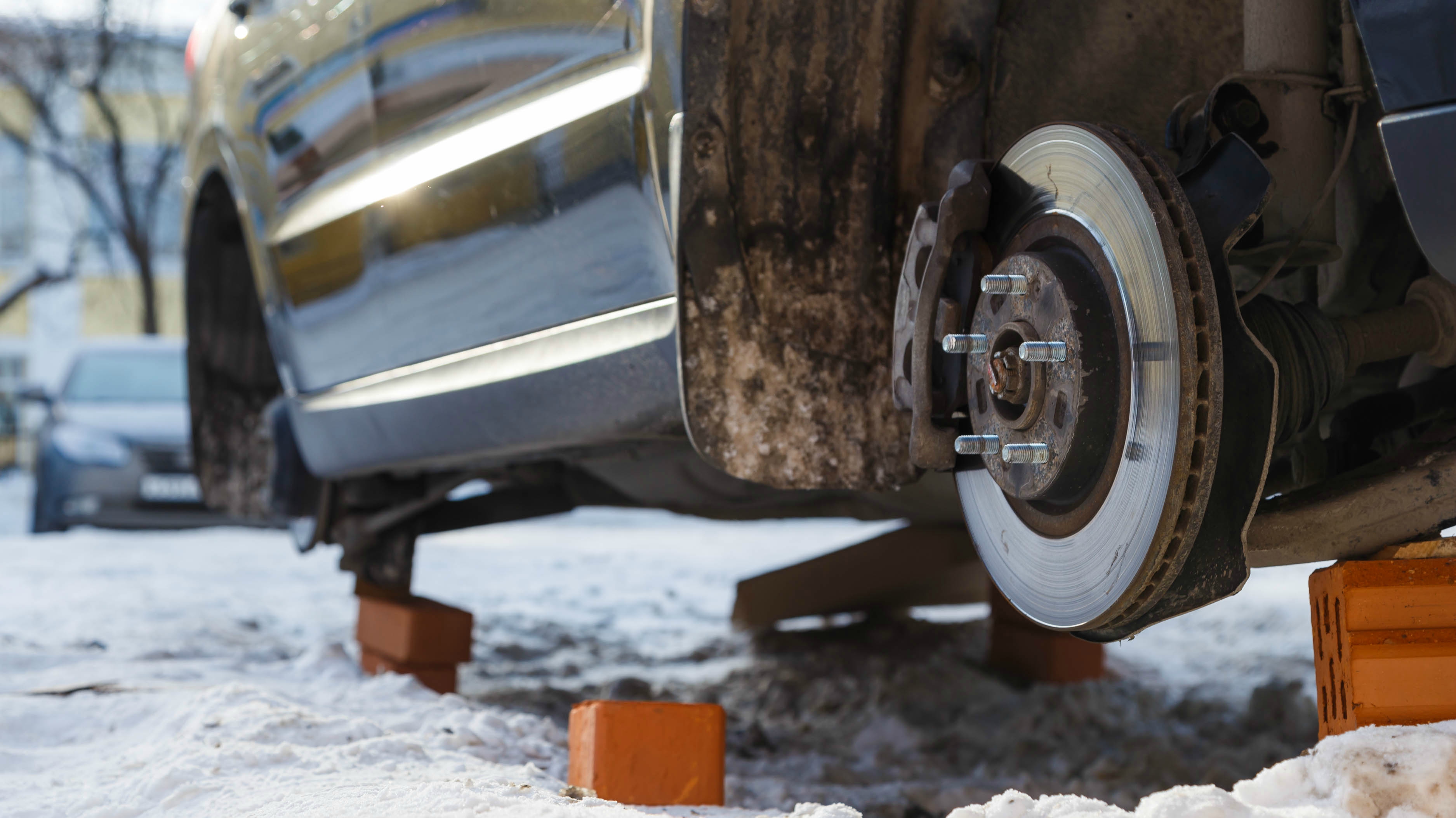 Criminals exploiting new technology as tire thefts are on the rise