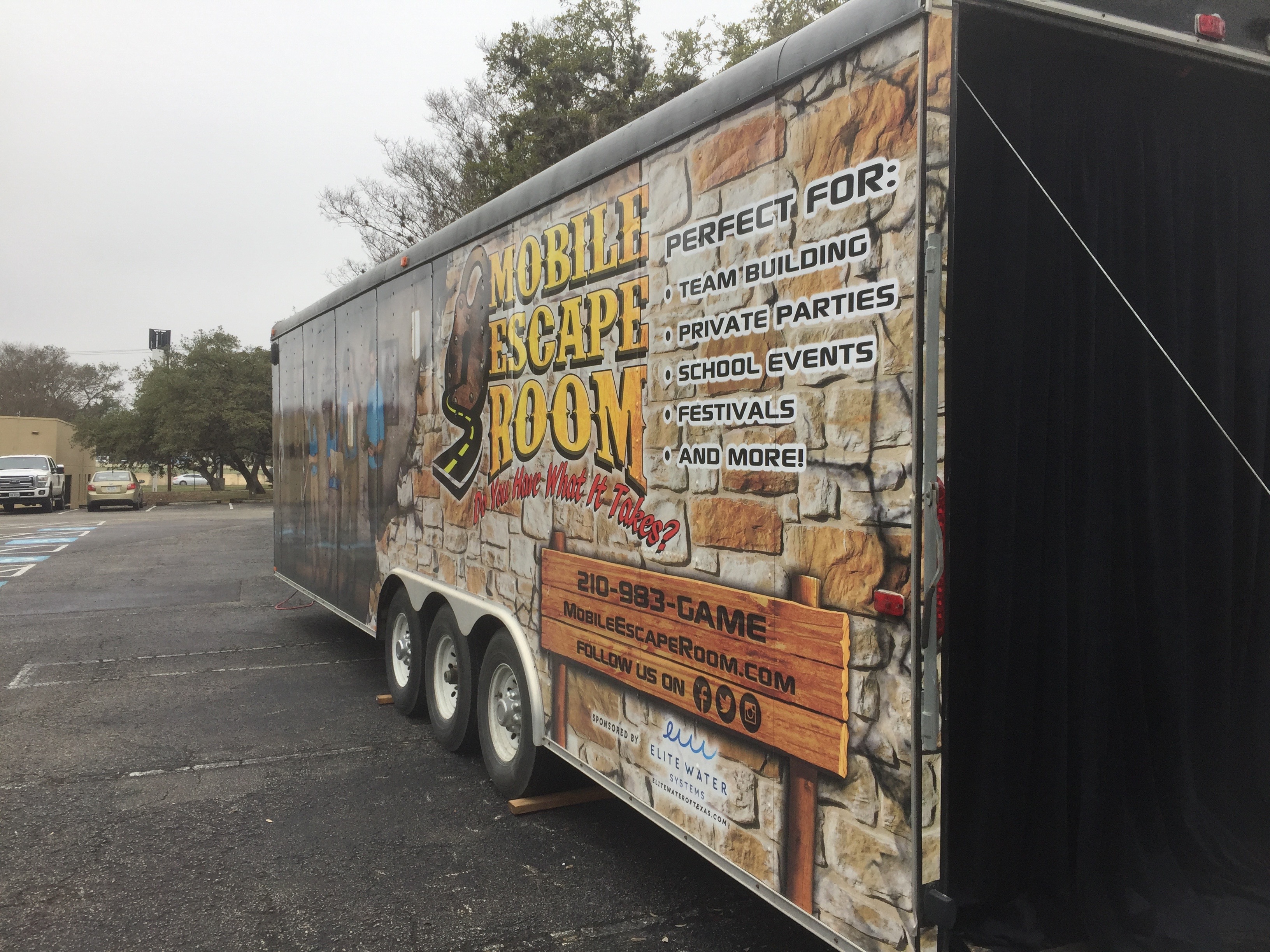 Alamo Escape Mobile Escape Room debuts in San Antonio | kens5.com